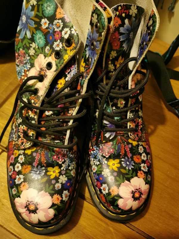 Dr. Martens UK7 | in Hull, East 